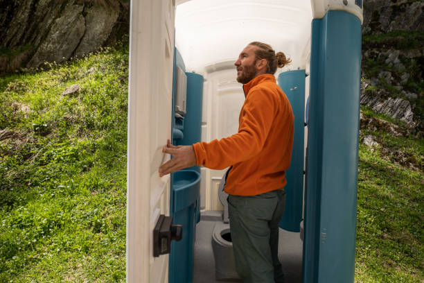 Best High-end porta potty rental  in Mineola, NY